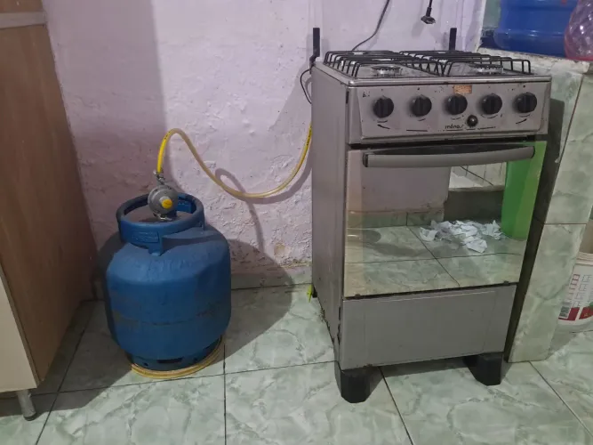 Fogão completo com gás 