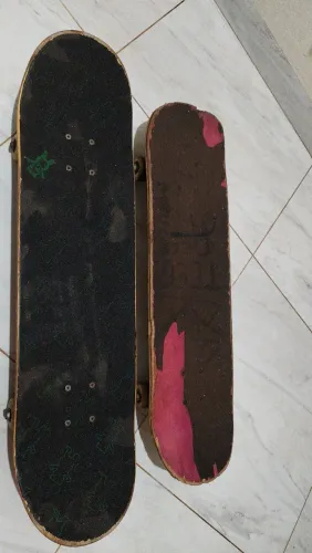 2 SKATES + KIT PROTEÇÃO