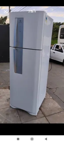 Geladeira Electrolux Frost Free 370 litros
