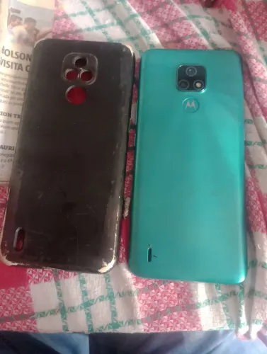 Motorola E7(defeito tela)