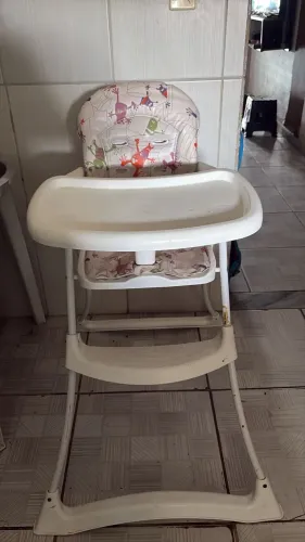 Cadeira de alimentação