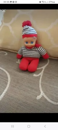 Boneca Minucha, decada de 80 em ótimo estado.
