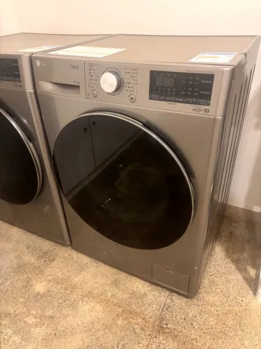 LAVA E SECA LG SMART VC4 12KG - INOX LOOK