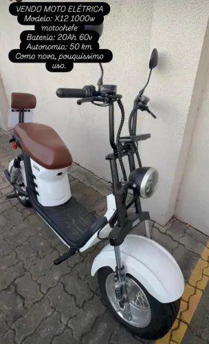 Moto IMPECÁVEL!