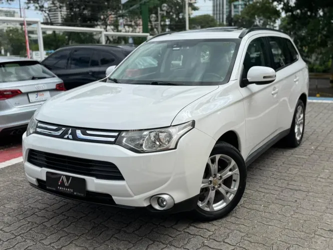 Mitsubishi Outlander 2.0 16V 160cv Aut. 2015