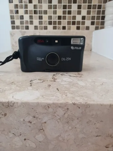 Câmera fotográfica analógica FUJI DL-25N