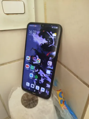 Xiaomi Redmi Note 8 - 64GB / 4GB RAM - Preto