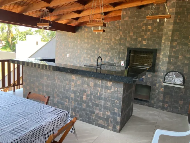 Casa nova Itapoá praia