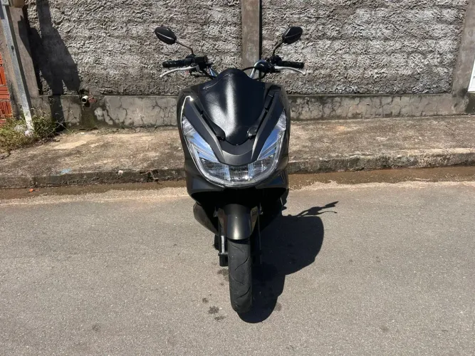 *Vendo uma moto PCX*