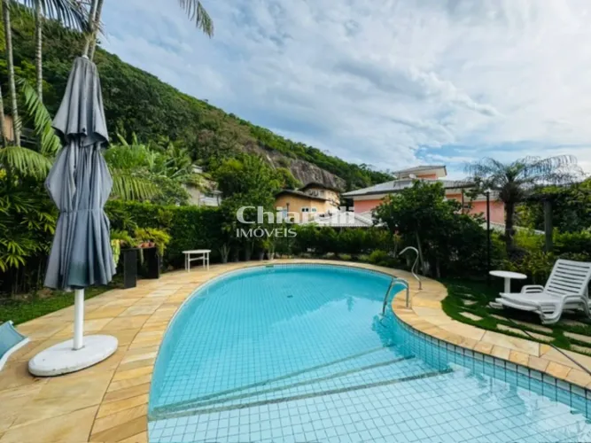 Casa à venda em condomínio em Itacoatiara, Niterói | Chiarelli Imóveis