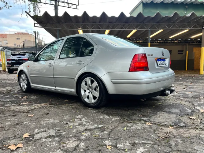 Volkswagen Bora 2.0/ 2.0 Flex 8V Mec. 2001