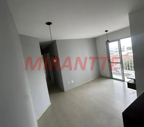 Apartamento de 50m² com 2 quartos em Vila Roque
