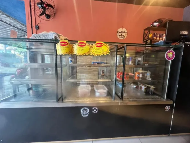 Vitrine expositora quente e fria