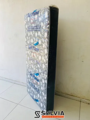 Colchão de solteiro 20 cm