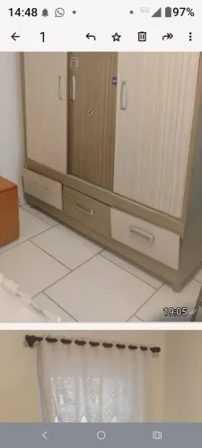Alugo quartos, para homens solteiros não fumantes