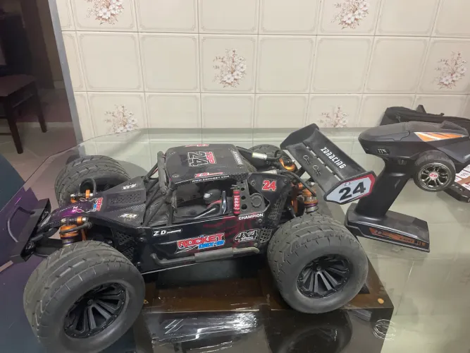 Automodelo Zd racing DBX-10  1/10