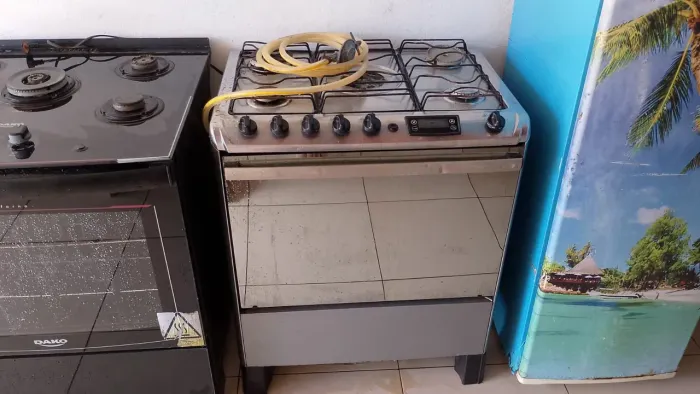 Vende se equipamentos de restaurante 