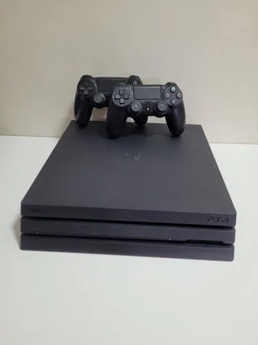 Playstation 4 Pro Memória 1TB Completo (Aceito Cartão)