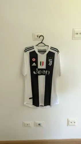 Camisa Juventus - 2018/19