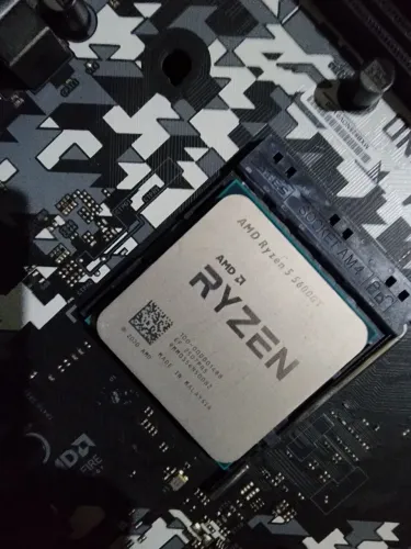 ? KIT GAMER: Ryzen 5 5600GT + 32GB DDR4 + Water Cooler 240mm ?