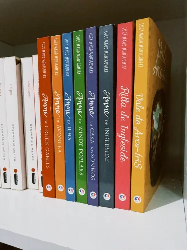 Anne de Green Gables (8 livros por 10 cada)