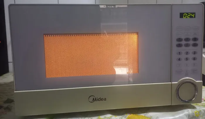 Micro-ondas Midea 20l 220w