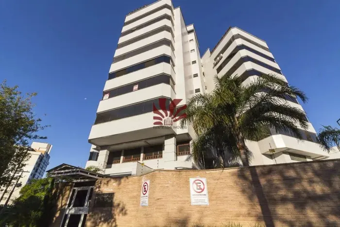COBERTURA com 393m² e 3 dormitórios no bairro CENTRO em CANOAS para Comprar