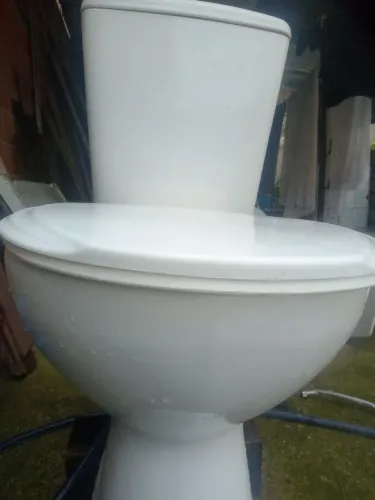Vaso sanitário acoplado c/assento 180