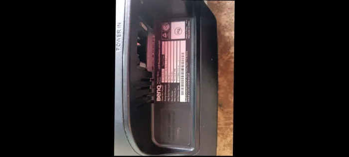 Monitor 16.5" retirada de peças