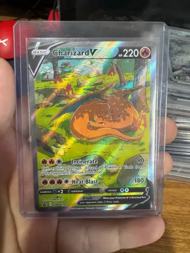 Pokemon charizard V