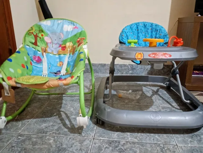 Cadeira de balanço e andador 