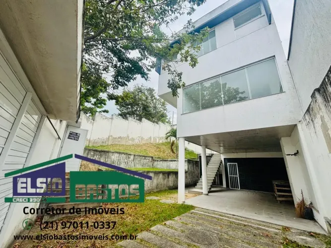Casa Duplex 4 quartos (2 suítes) Condomínio Green Ville Campo Grande RJ