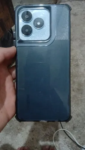 Realmi 50