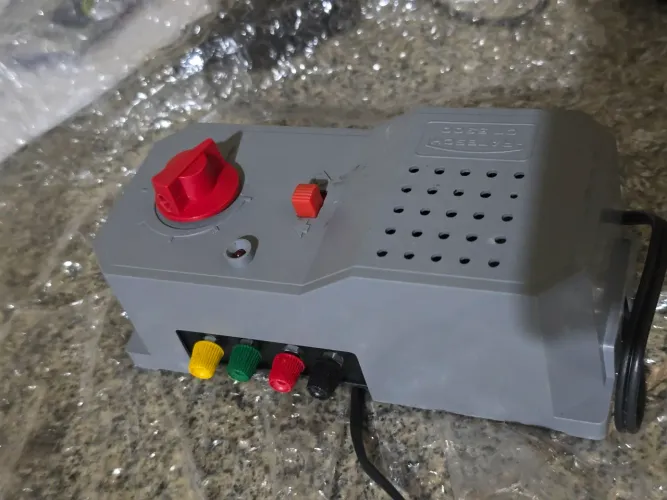 Controlador Frateschi para trem eletrico testado em ótimo estado Como novo