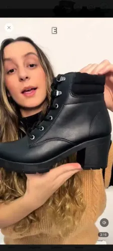 Bota coturno feminina