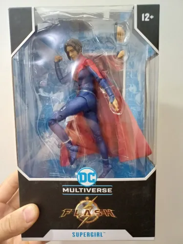 Supergirl McFarlane The Flash 2023 - Nova - SEM BASE DE VOO