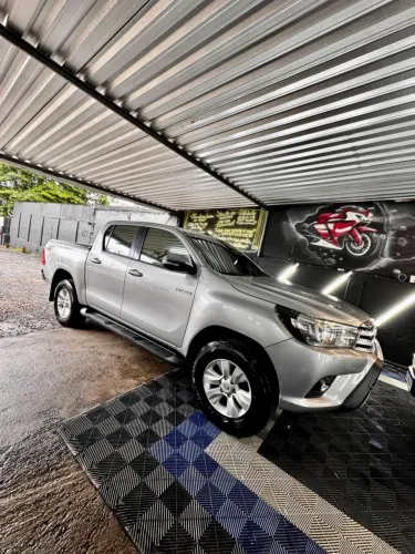 Toyota Hilux CD SRV 4X4 2.8 TDI Diesel Aut. 2016
