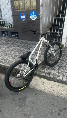 Quadro de bmx mob fellas de cromoly aro 26