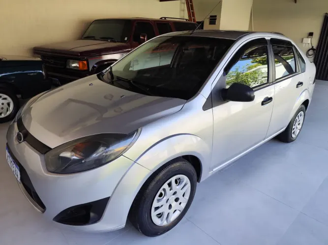 Ford Fiesta Sed. 1.6 8V Flex 4P 2011