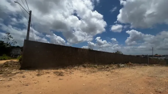 Terreno de Esquina à Venda no Araçagy Praia Azul | 450 m² Próximo ao Mar