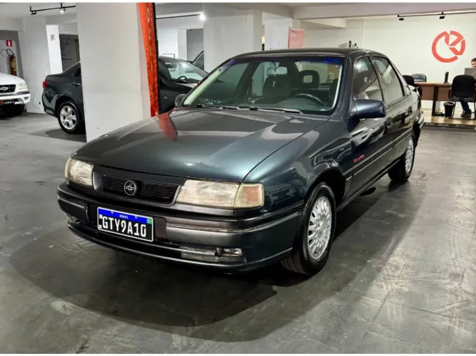 Chevrolet Vectra CD 2.0 (modelo Antigo) 1996