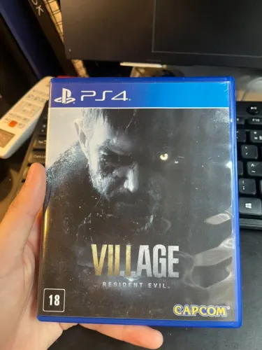 PS4 Resident Evil Village