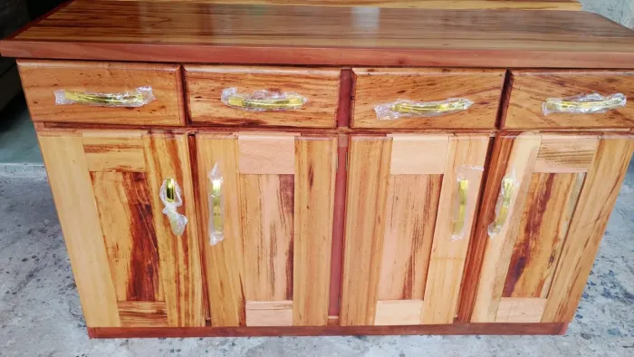 BALCÃO DE COZINHA DE 4 PORTAS