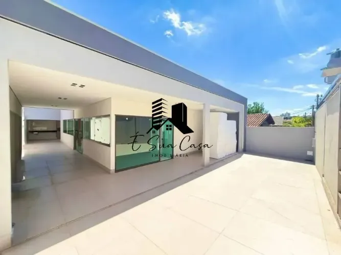 Casa a Venda 03 Quartos Bairro Serrano Belo Horizonte MG