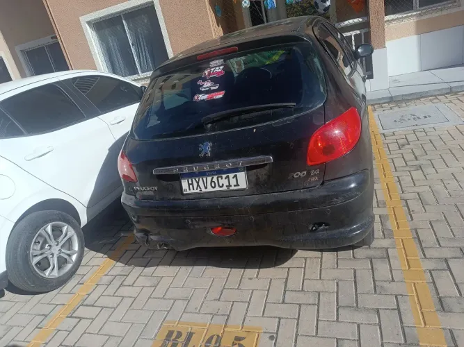 Peugeot 206 Presence 1.4/ 1.4 Flex 8V 5P 2006
