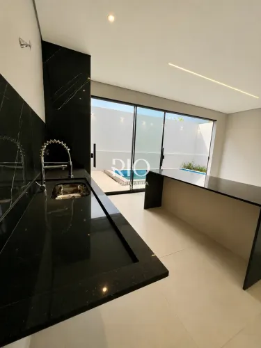 Casa de Alto Padrão à venda no Portal Ipê