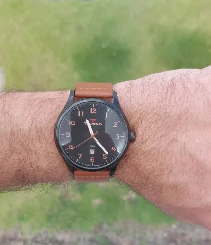 Relógio Technos Masculino - Couro Marrom / Caixa Preta
