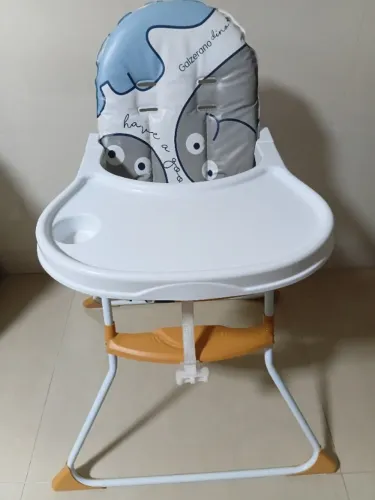 Cadeira de alimentação infantil 