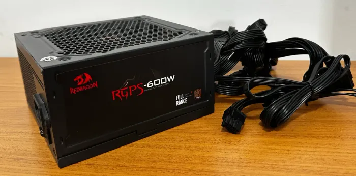 Fonte - Redragon RGPS 600w