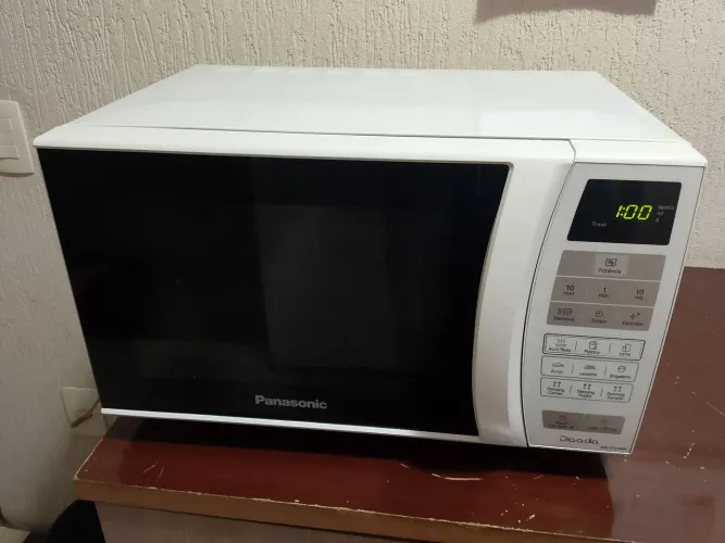 Microondas Panasonic 20lt 220v